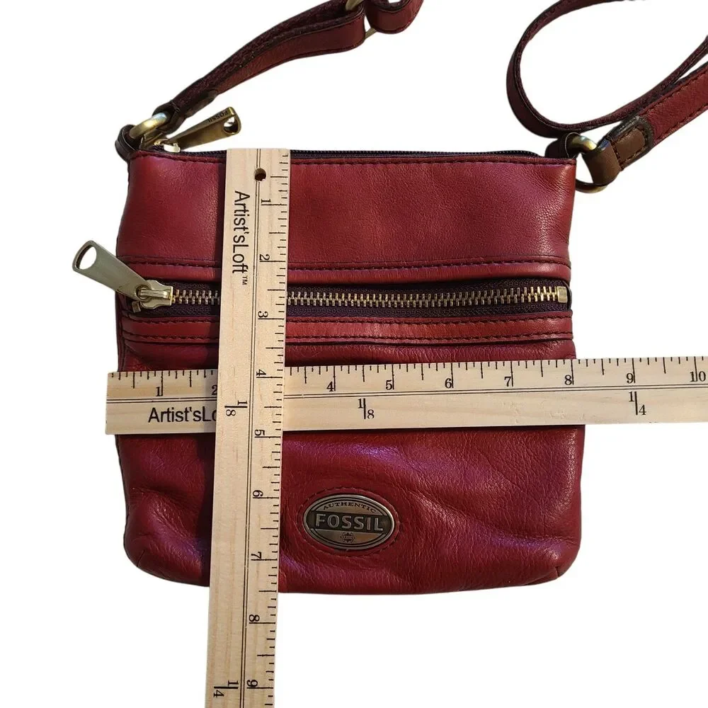 Red Fossil Mini Explorer Crossbody Messenger Purse Leather Bag Travel Normcore - Picture 5 of 9